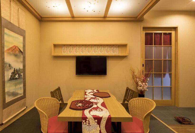 패밀리 룸, Guesthouse Raku