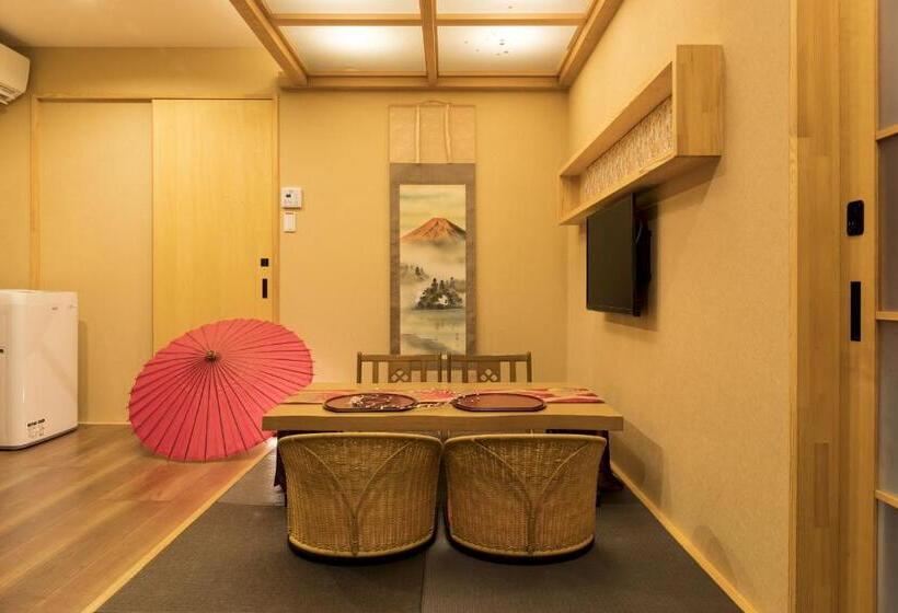 패밀리 룸, Guesthouse Raku