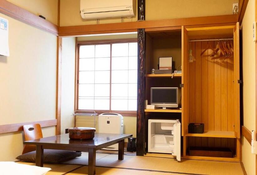 חדר סטנדרט חדר אמבטיה משותף, Ryokan Hiyoshi