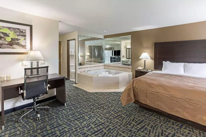 スタンダードルーム, Americas Best Value Inn Sarasota