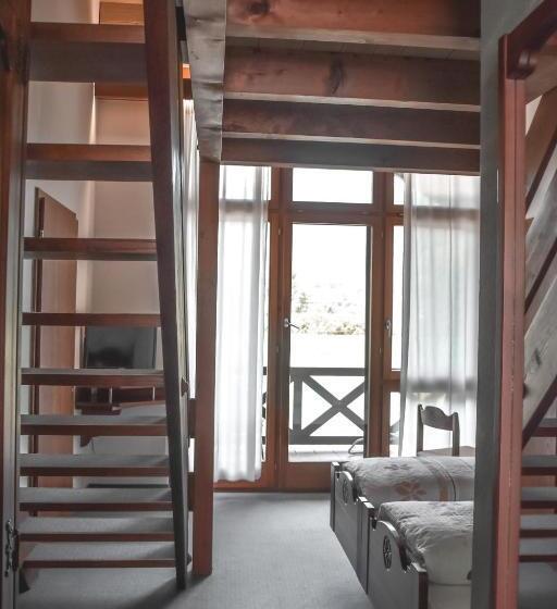 四人标准间, Bahnhof