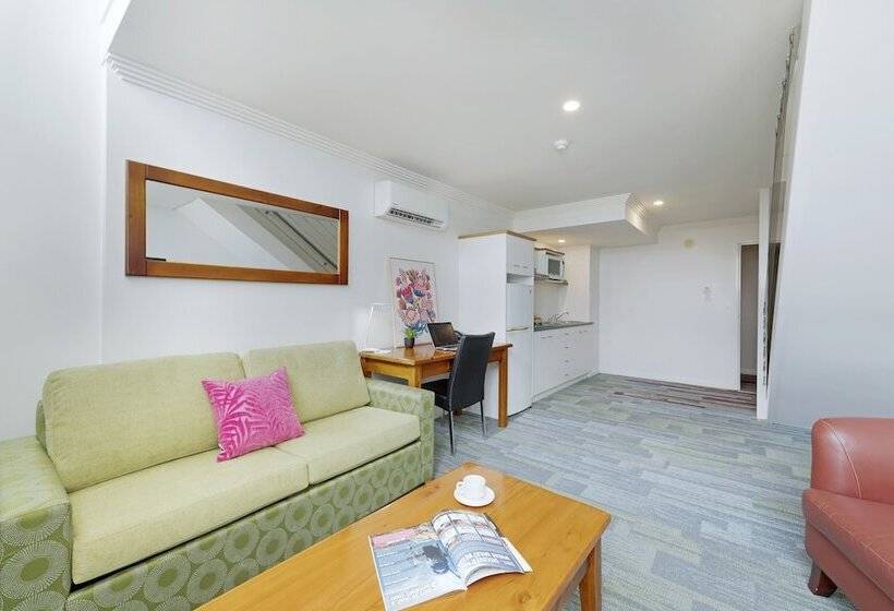 آپارتمان 1 خوابه, Burnett Riverside