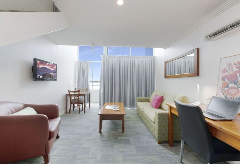 آپارتمان 1 خوابه, Burnett Riverside