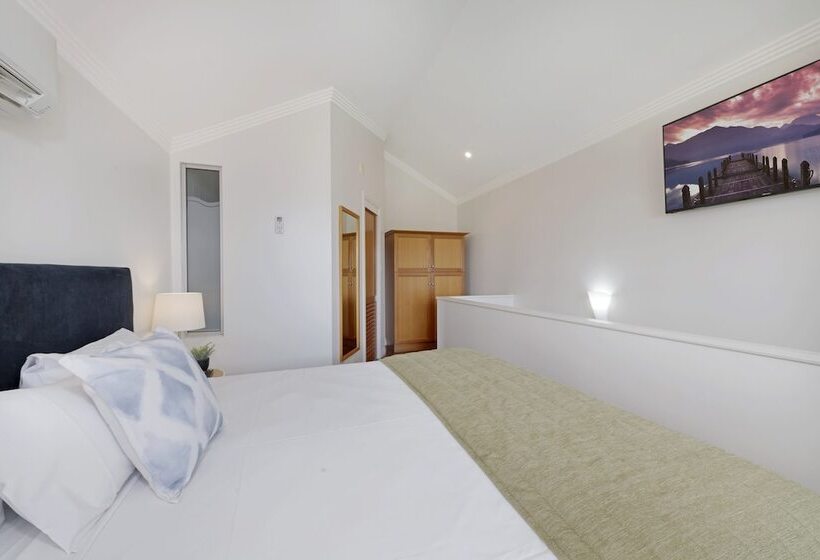 آپارتمان 1 خوابه, Burnett Riverside