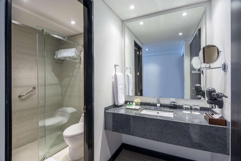 اتاق استاندارد برای معلولان, Burnett Riverside