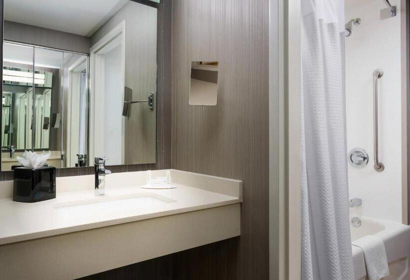 标准间, Courtyard Chicago Downtown/magnificent Mile