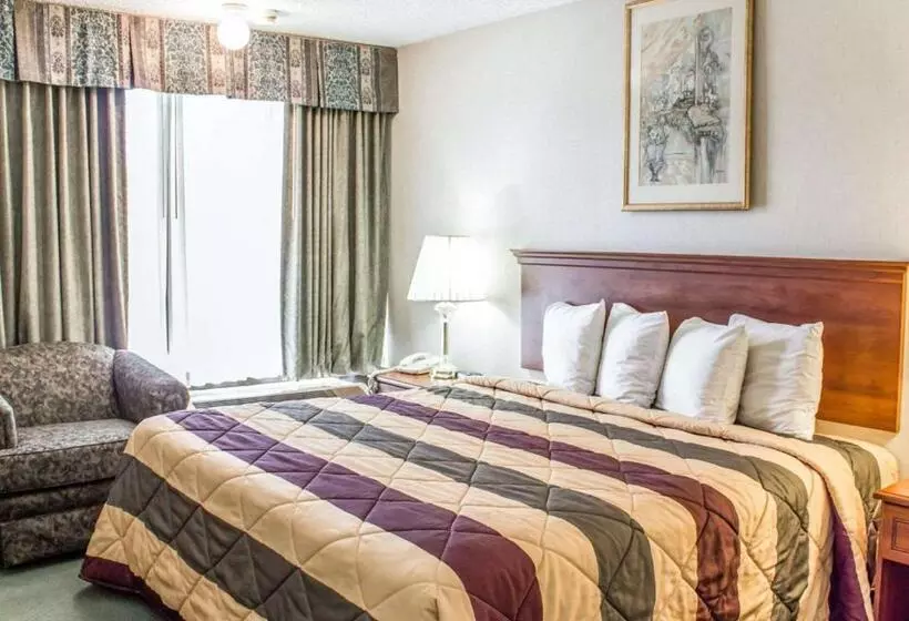 キングサイズベッドのスイートルーム, Dayspring Extended Stay