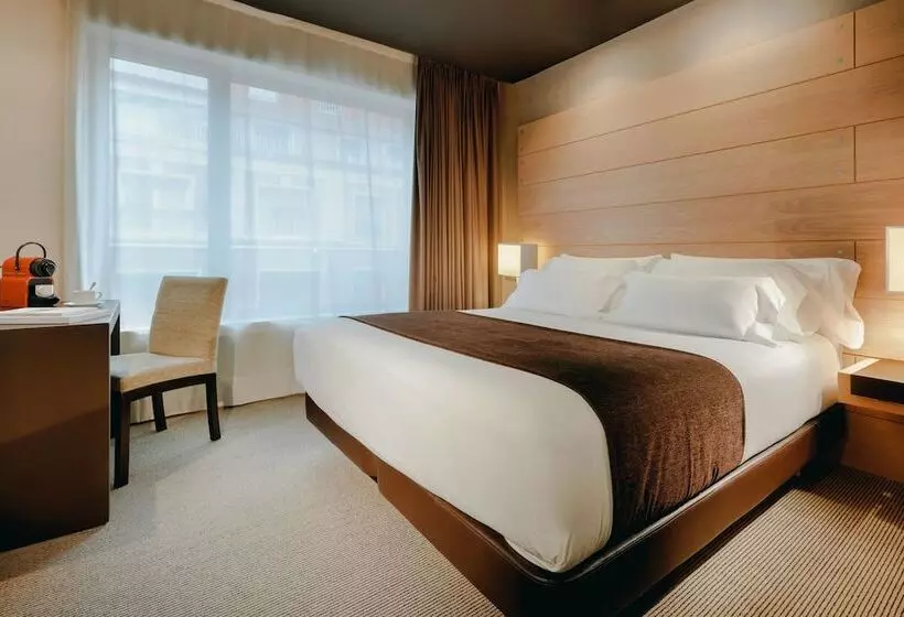 اتاق استاندارد یک نفره, Hesperia Bilbao