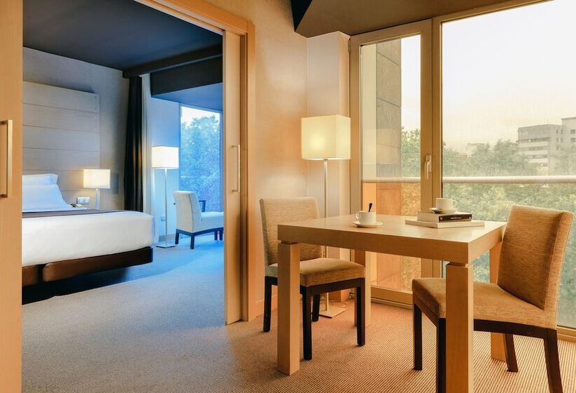 סוויטת ג'וניור םע נוף, Hesperia Bilbao