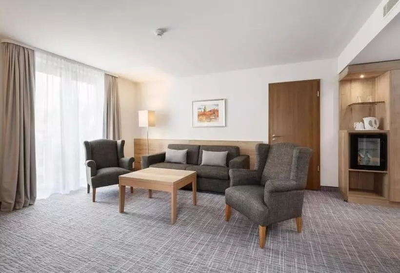 سوییت, Holiday Inn Nürnberg City Centre, An Ihg
