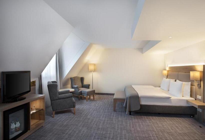 Номер Superior, Holiday Inn Nürnberg City Centre, An Ihg