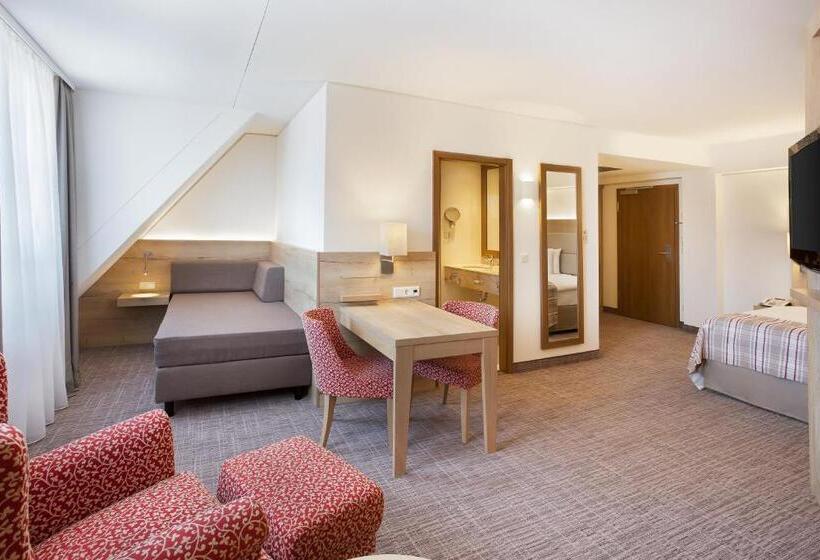 Апартаменты 1 Спальня, Holiday Inn Nürnberg City Centre, An Ihg