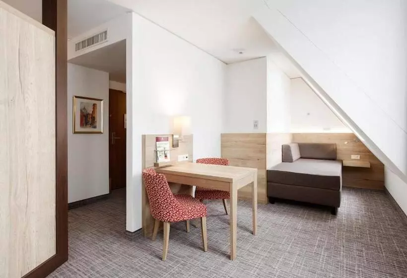 آپارتمان 1 خوابه, Holiday Inn Nürnberg City Centre, An Ihg