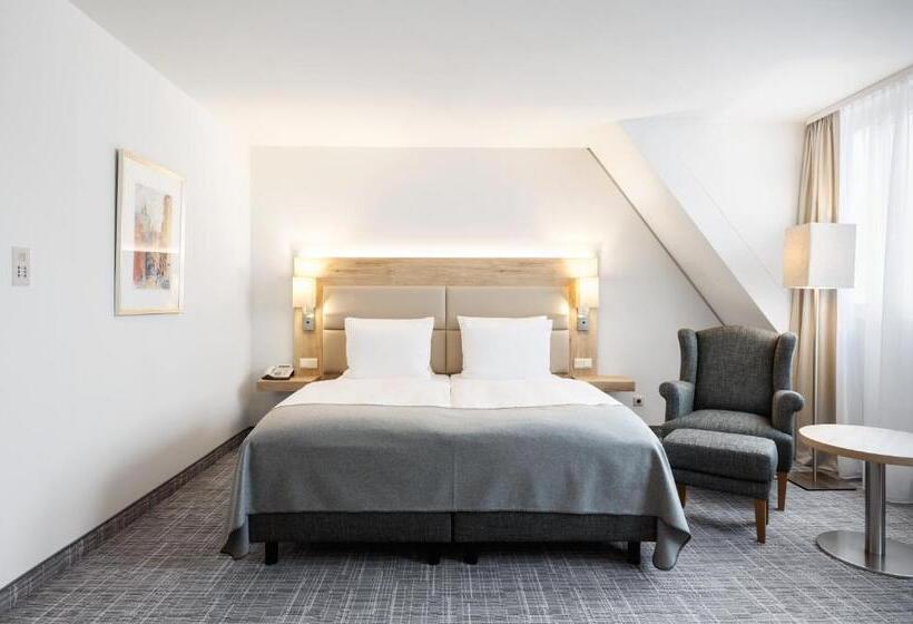 Номер Стандарт, Holiday Inn Nürnberg City Centre, An Ihg
