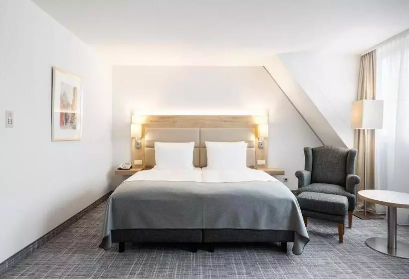 اتاق استاندارد, Holiday Inn Nürnberg City Centre, An Ihg