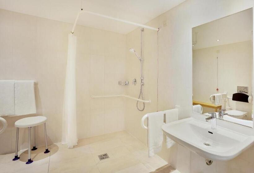 Номер Стандарт, Holiday Inn Nürnberg City Centre, An Ihg