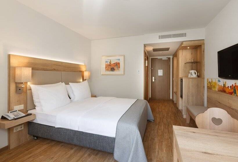 Номер Стандарт, Holiday Inn Nürnberg City Centre, An Ihg