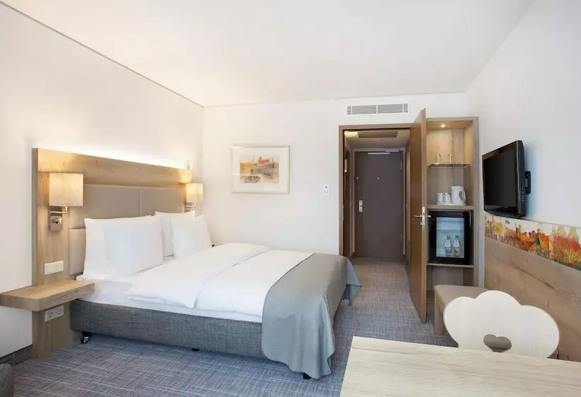 اتاق استاندارد, Holiday Inn Nürnberg City Centre, An Ihg