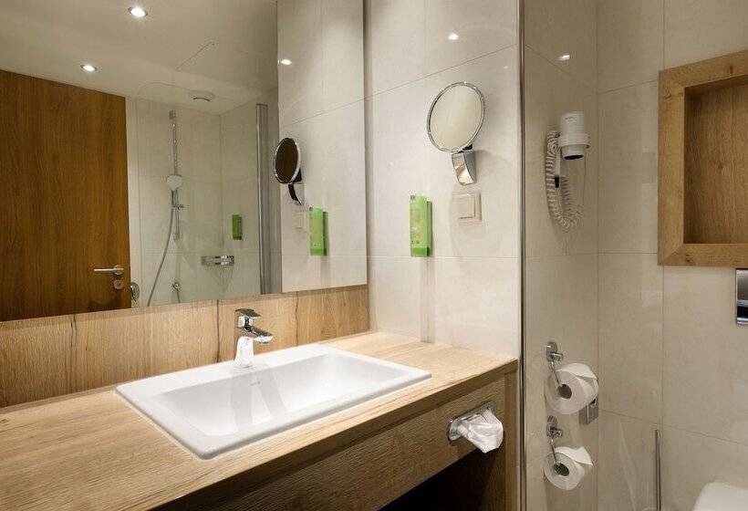 Люкс, Holiday Inn Nürnberg City Centre, An Ihg
