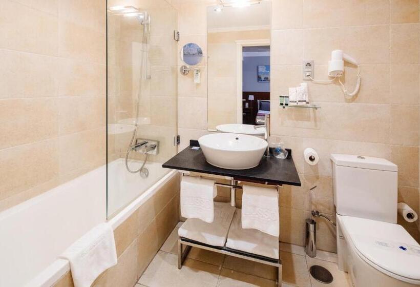 Номер Премиум, ITC Infantas by Soho Boutique