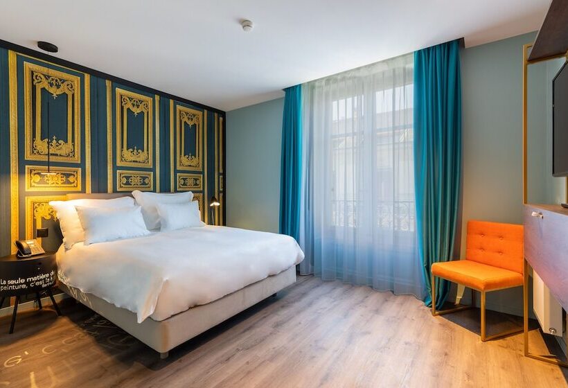 اتاق کلاس بیزنس, Marmont