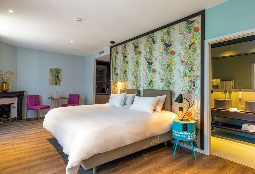 اتاق اجرایی, Marmont