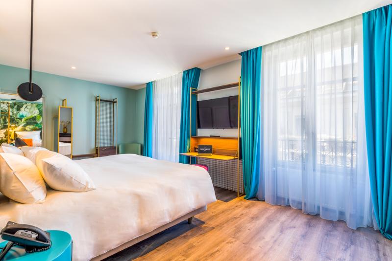 اتاق کلاس بیزنس, Marmont