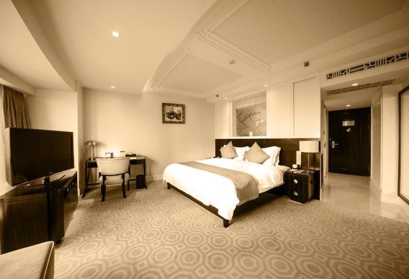 Business odası, Paramount Gallery