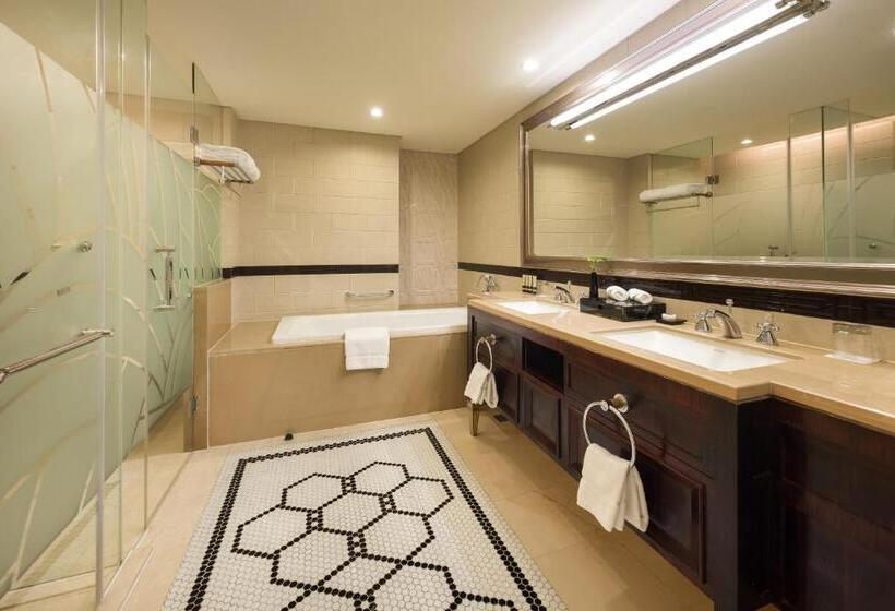 Büyük Çift Kişilik Yataklı Delüks Oda, Paramount Gallery