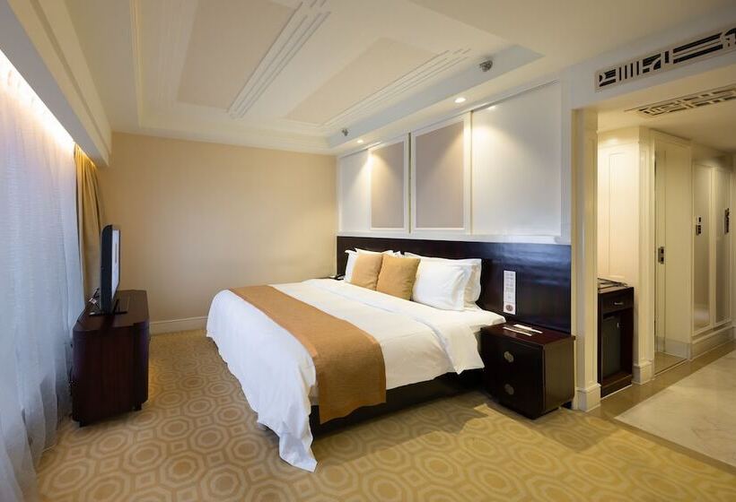 Business odası, Paramount Gallery