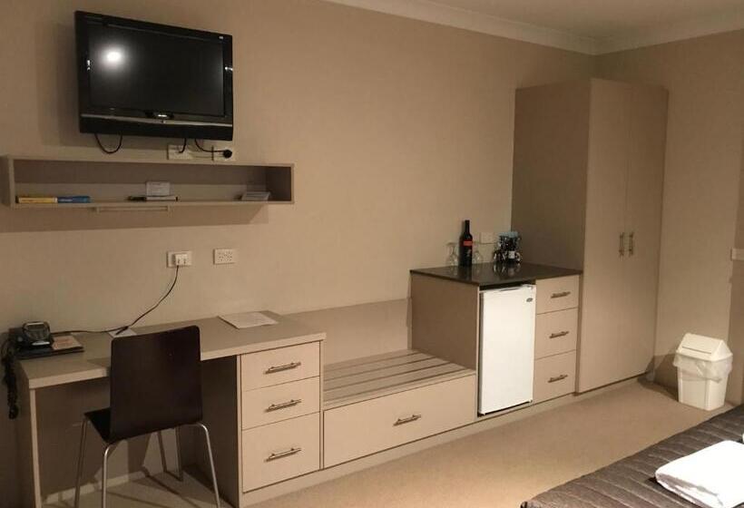 חדר סטנדרט מותאם לאדם עם מוגבלויות, The Kidman Wayside Inn