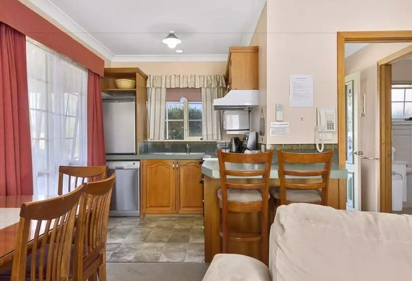 Talo 2 Makuuhuonetta, Swansea Cottages & Lodge Suites