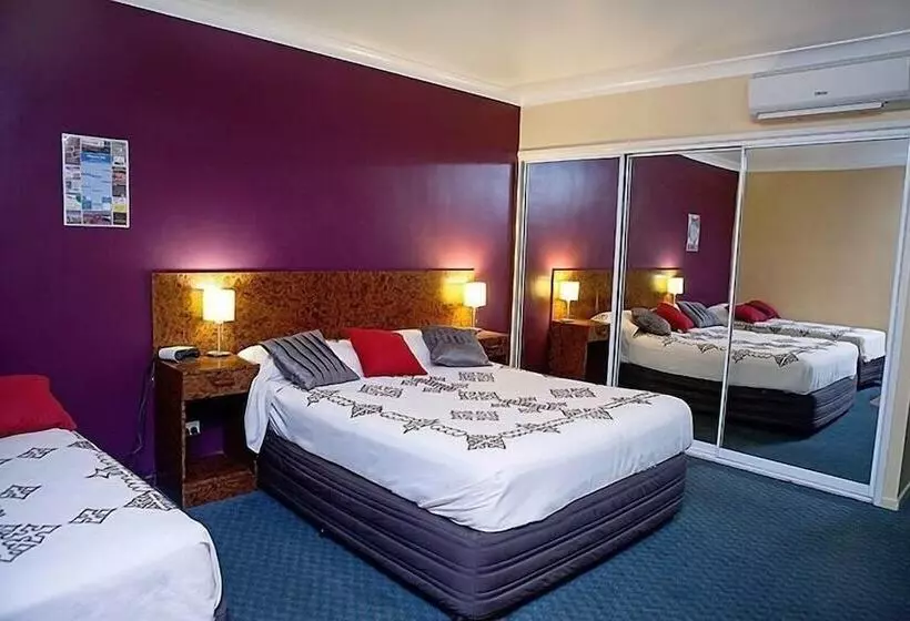 اتاق استاندارد, Townview Motel