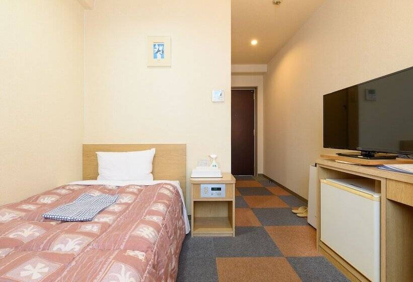 غرفة قياسية فردية, Inuyama Miyako