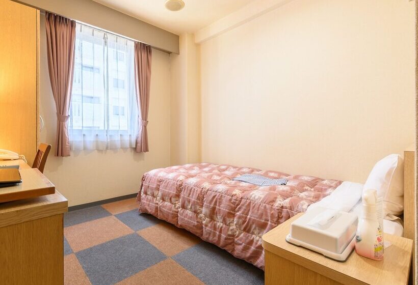 غرفة قياسية فردية, Inuyama Miyako