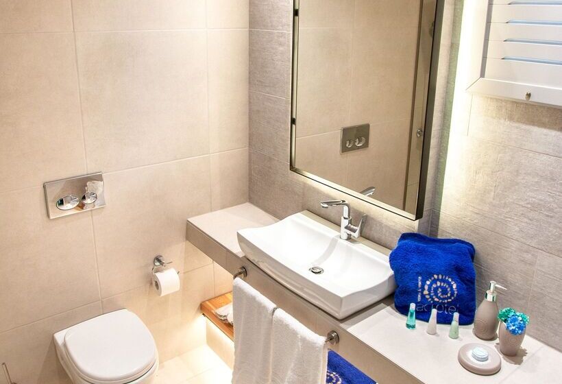 스위트, Acrotel Athena Pallas