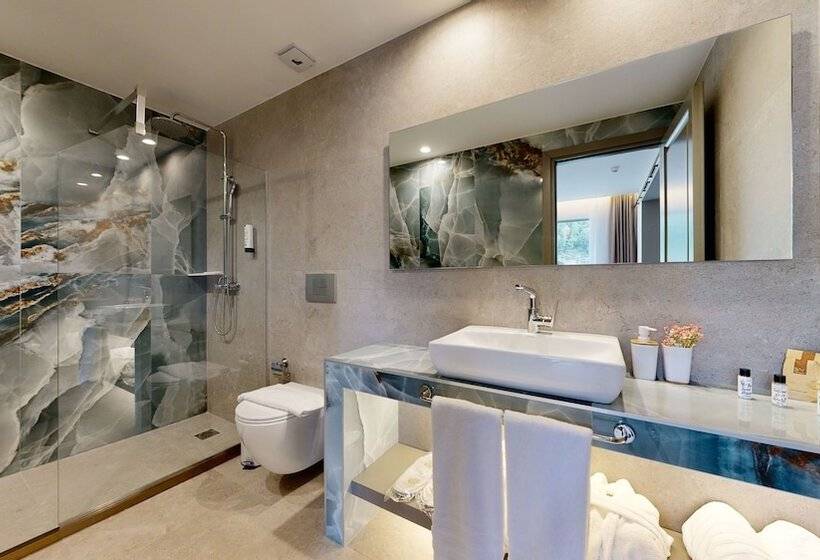 스위트, Acrotel Athena Pallas