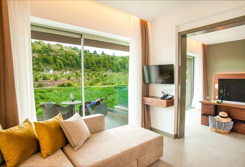 스위트, Acrotel Athena Pallas