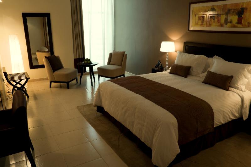 חדר משפתחתי סופריור, Agrabella