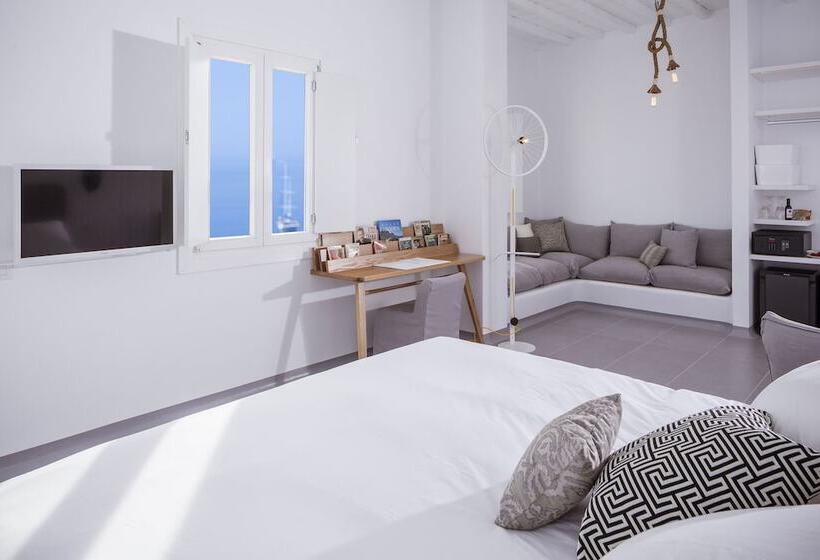 جناح سوبيريور مطل علي البحر, Boheme Mykonos Town   Small Luxury Hotels Of The World