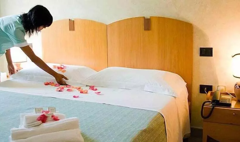 Standard-huone, Grand Hotel Mediterraneo