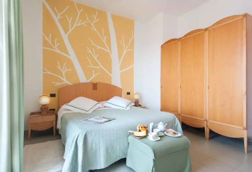 Standard-huone, Grand Hotel Mediterraneo