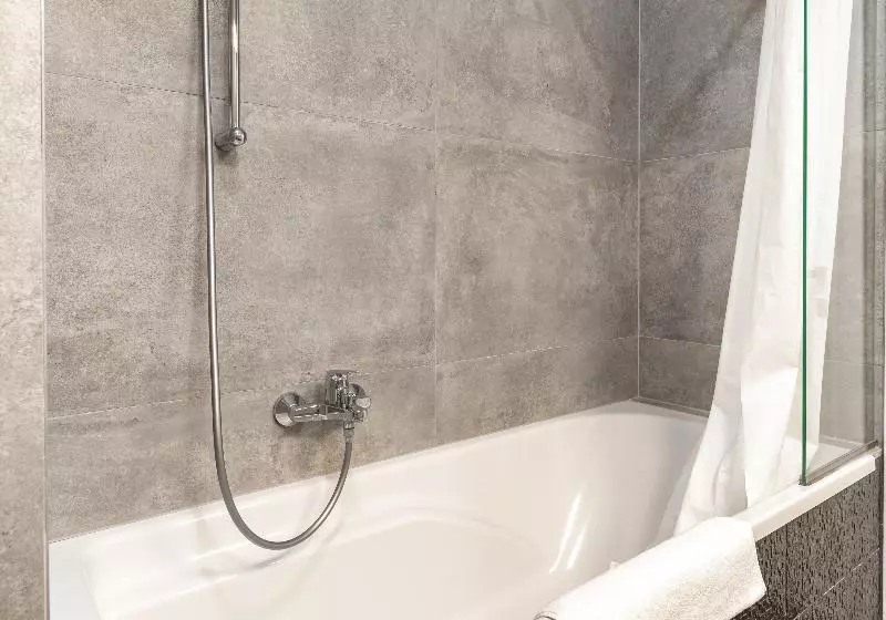 اتاق اجرایی با تخت بزرگ, Ac Hotel By Marriott Riga