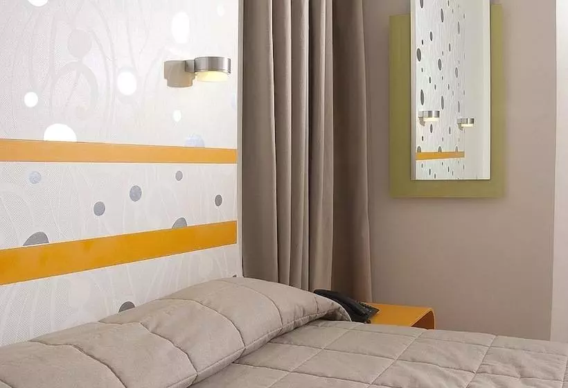 Habitación Estàndard Individual, Amazon