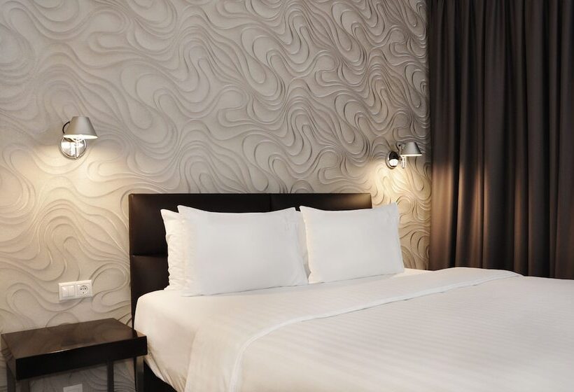 스탠다드 룸, Amazon