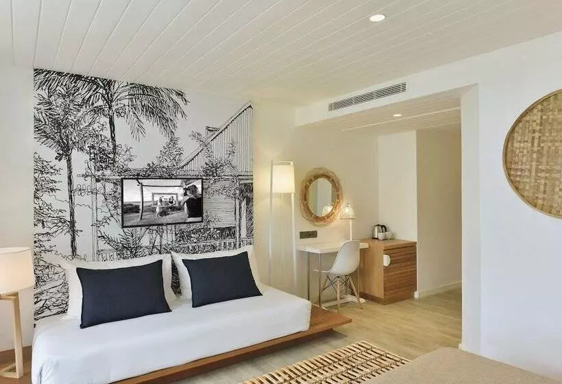 اتاق سوپریور با چشم‌انداز باغ, Canonnier Beachcomber Golf Resort & Spa