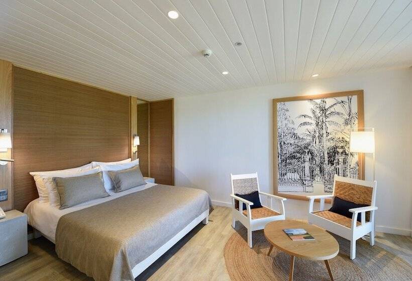 اتاق استاندارد با چشم‌انداز دریا, Canonnier Beachcomber Golf Resort & Spa