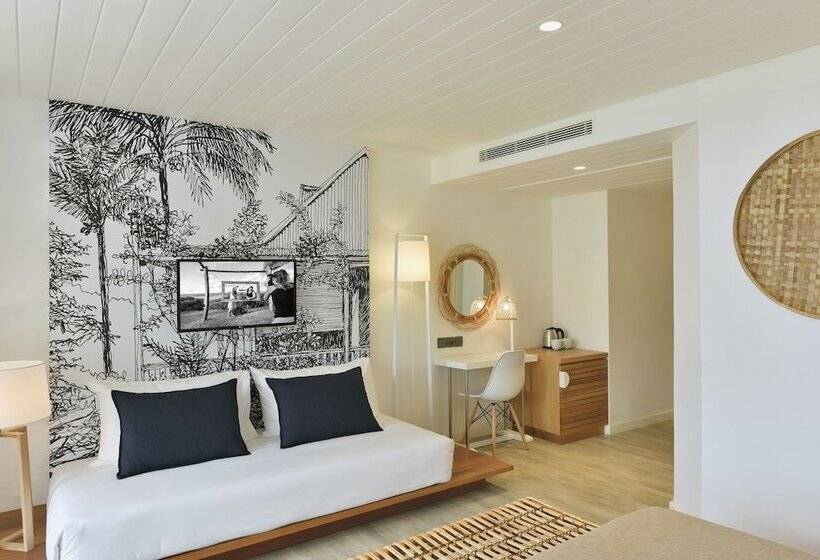 اتاق سوپریور با چشم‌انداز دریا, Canonnier Beachcomber Golf Resort & Spa