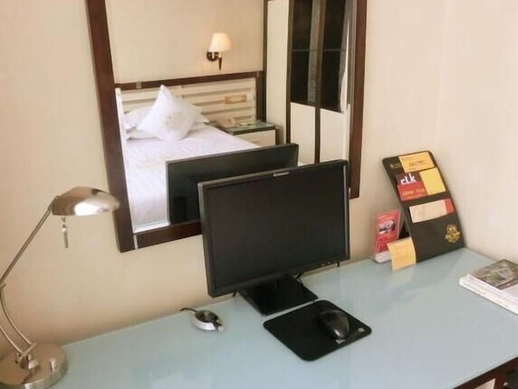 스탠다드 룸, Canton