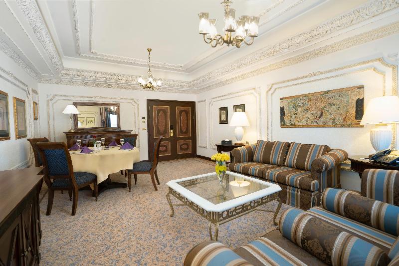 2 Bedroom Suite City View, Dar Al Tawhid Intercontinental Makkah, An Ihg